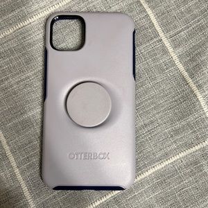Purple otterbox iphone11 pro max